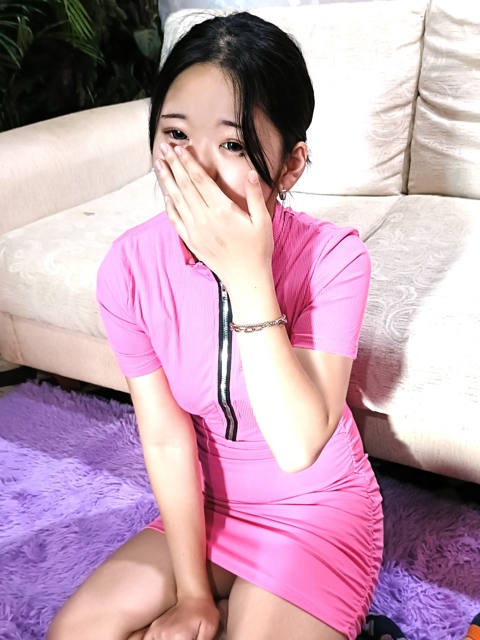 ゆりな